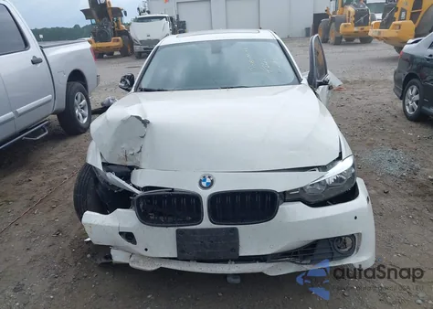 2015 BMW 328I xDrive z USA, uszkodzony, nr VIN WBA3B5C59FF962117